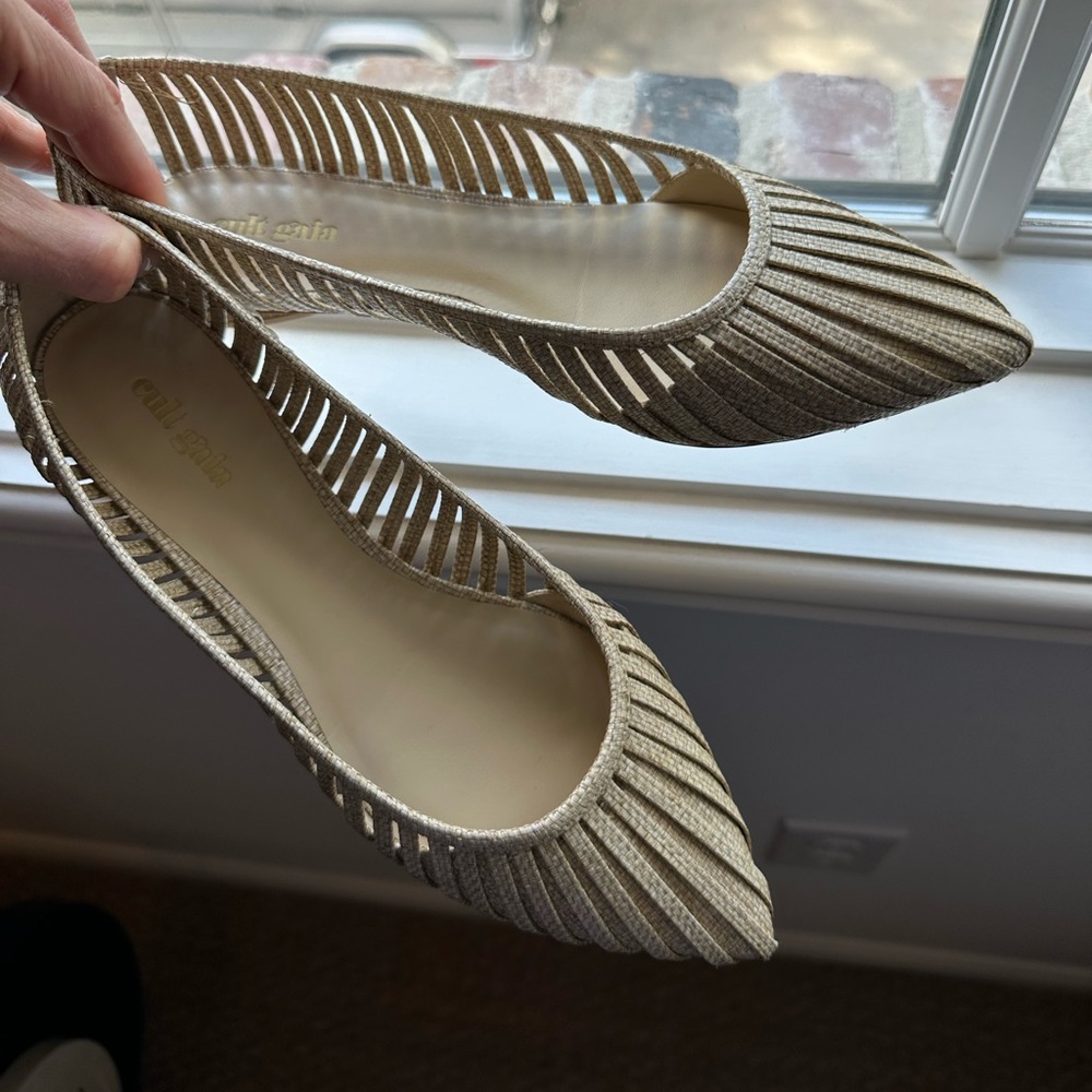 Cult Gaia raffia flats leena style